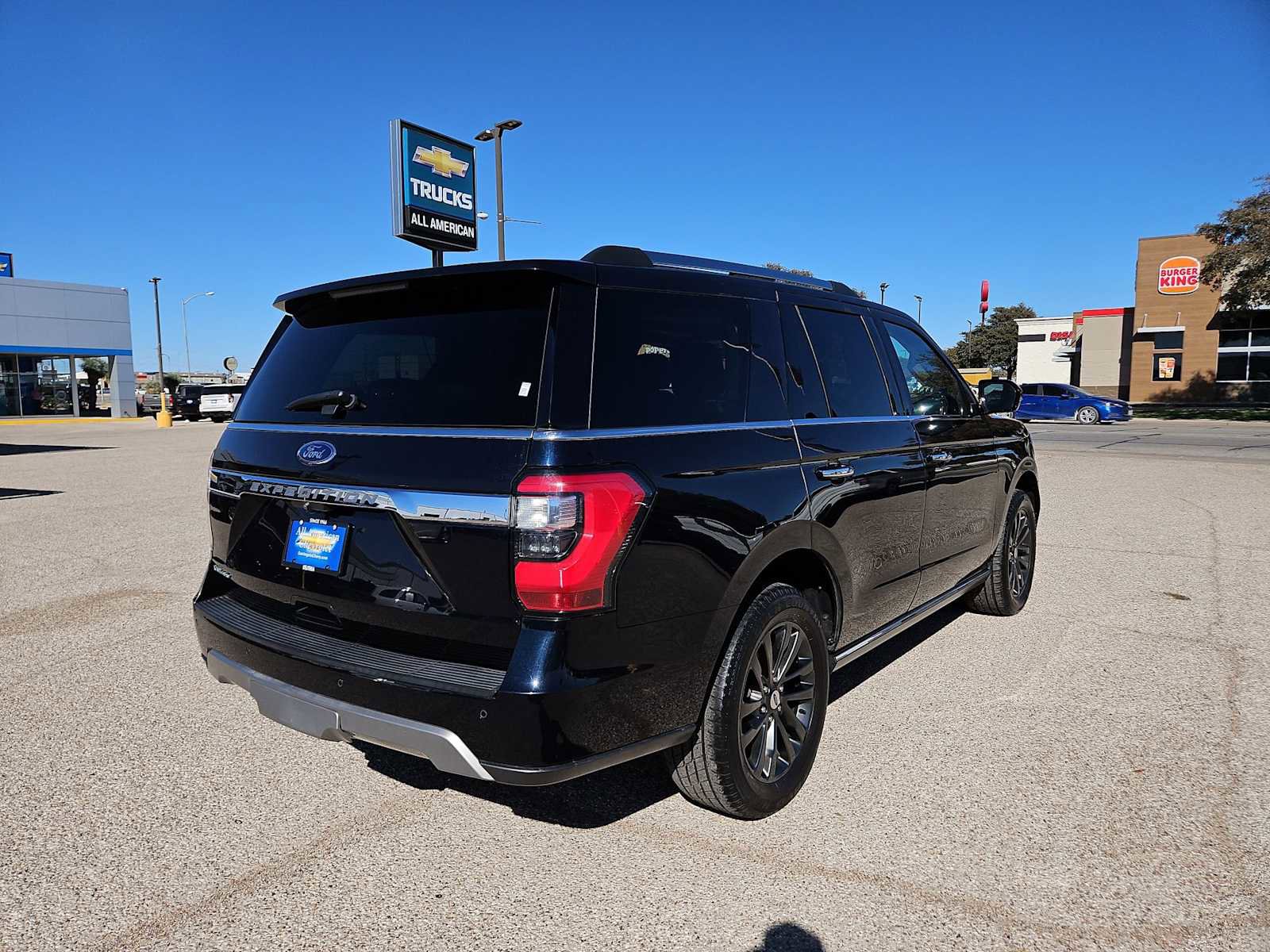 Used 2021 Ford Expedition Limited image 8