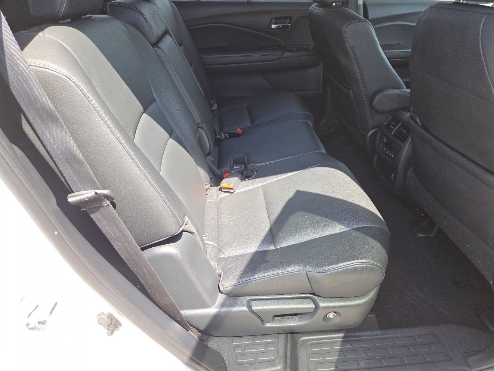 Used 2021 Honda Pilot Special Edition image 22