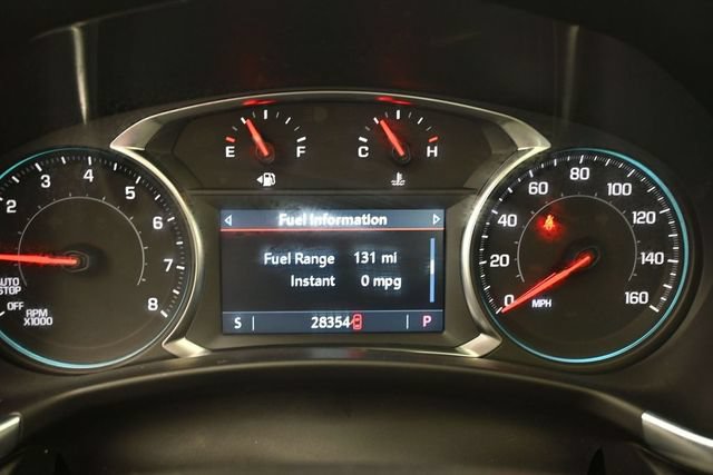 Used 2023 Chevrolet Equinox Premier AWD/4WD image 9