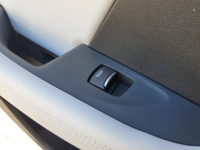 New 2026 Buick Envision Avenir AWD/4WD image 13