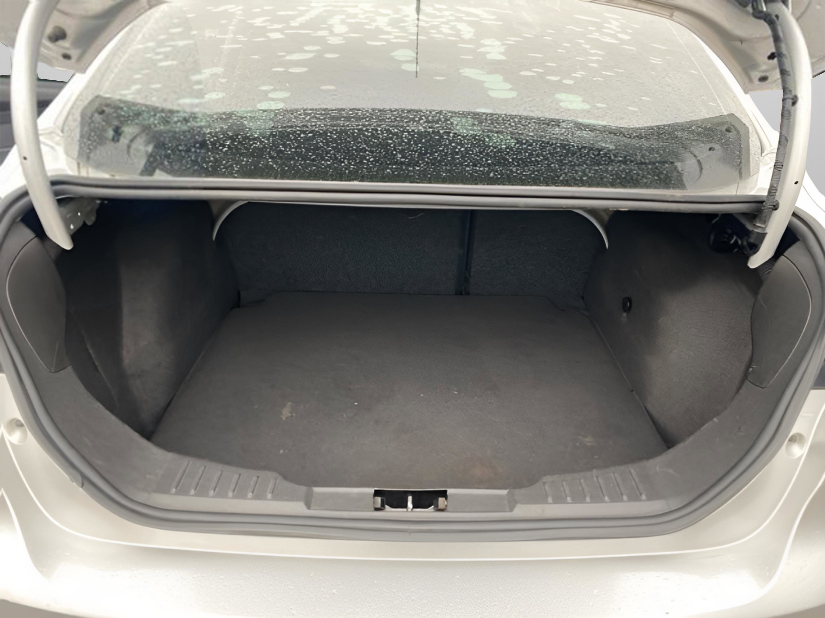 Used 2017 Ford Focus SE image 34