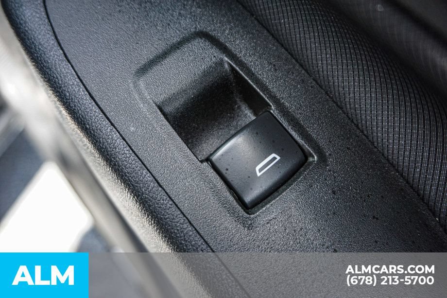 Used 2022 Chevrolet Equinox RS w/ RS Leather Package FWD image 57