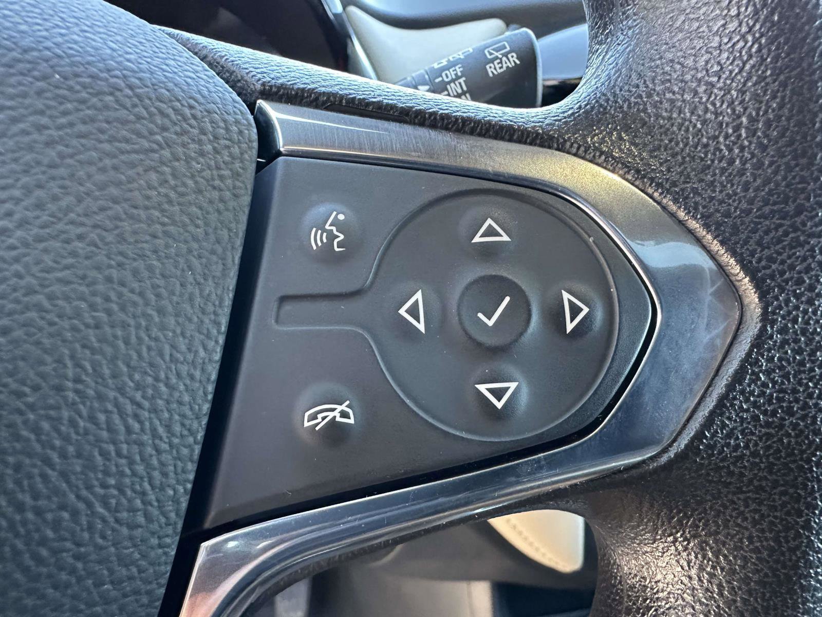 Certified 2023 Chevrolet Traverse LS w/ Safety Package image 14