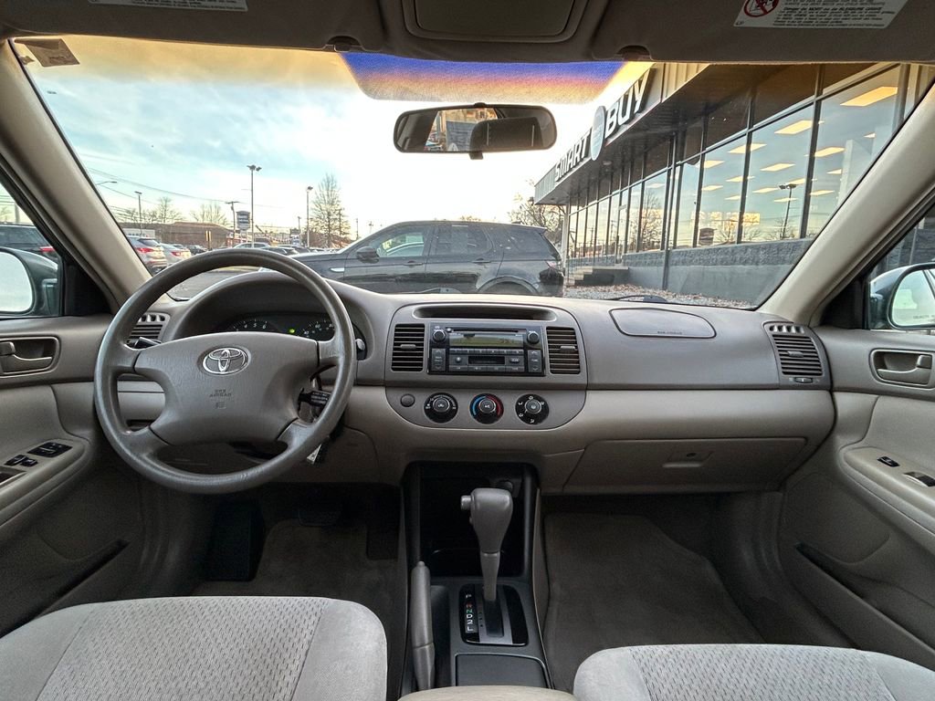 Used 2003 Toyota Camry image 18