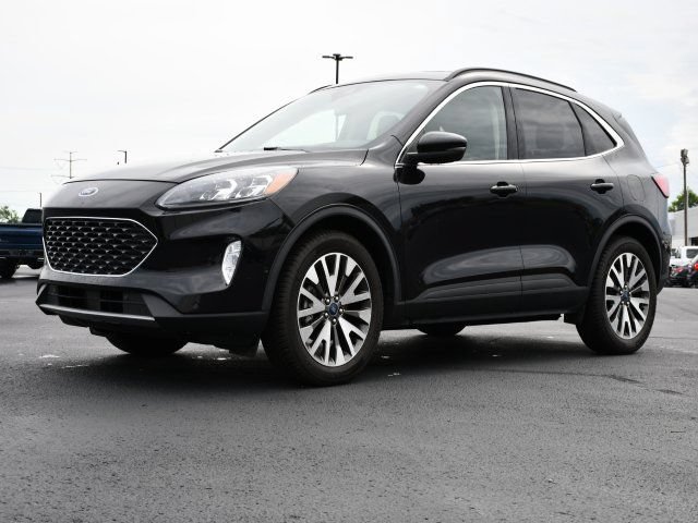 Used 2020 Ford Escape Titanium AWD/4WD image 3