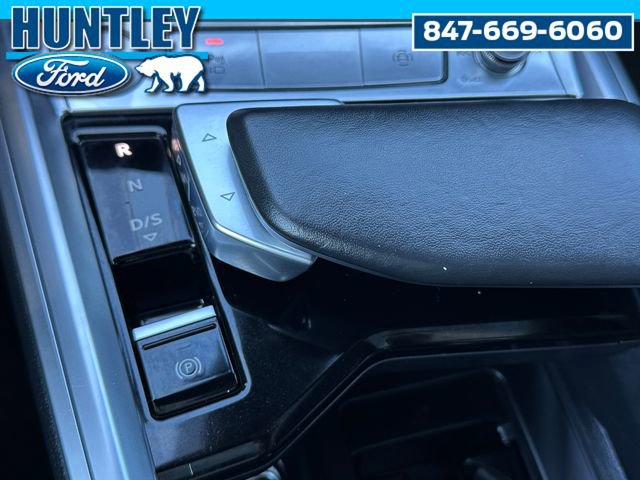 Used 2019 Audi e-tron Prestige w/ Prestige Package image 28