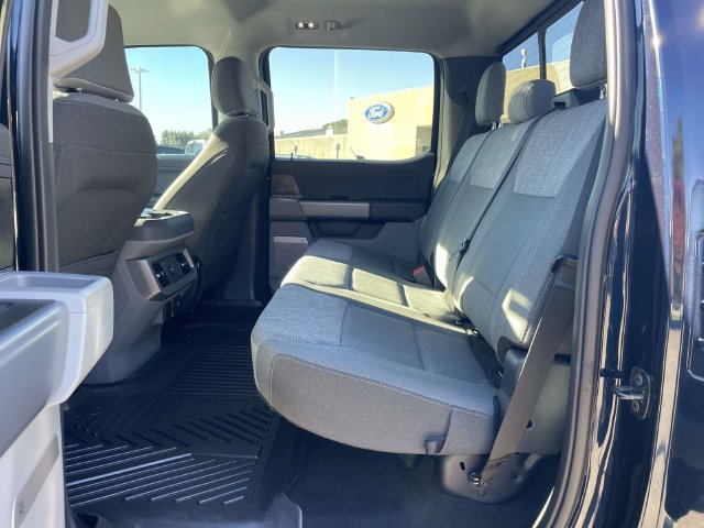 Certified 2024 Ford F250 XLT w/ Black Appearance Package AWD/4WD image 10