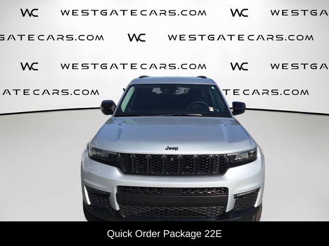 Used 2023 Jeep Grand Cherokee L Limited w/ Luxury Tech Group II RWD image 4