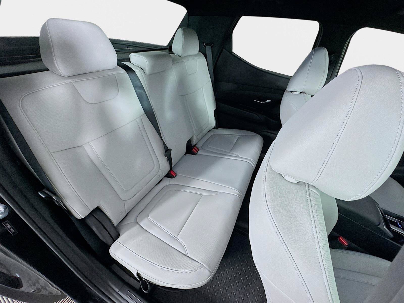 New 2026 Hyundai Santa Cruz SEL FWD image 25