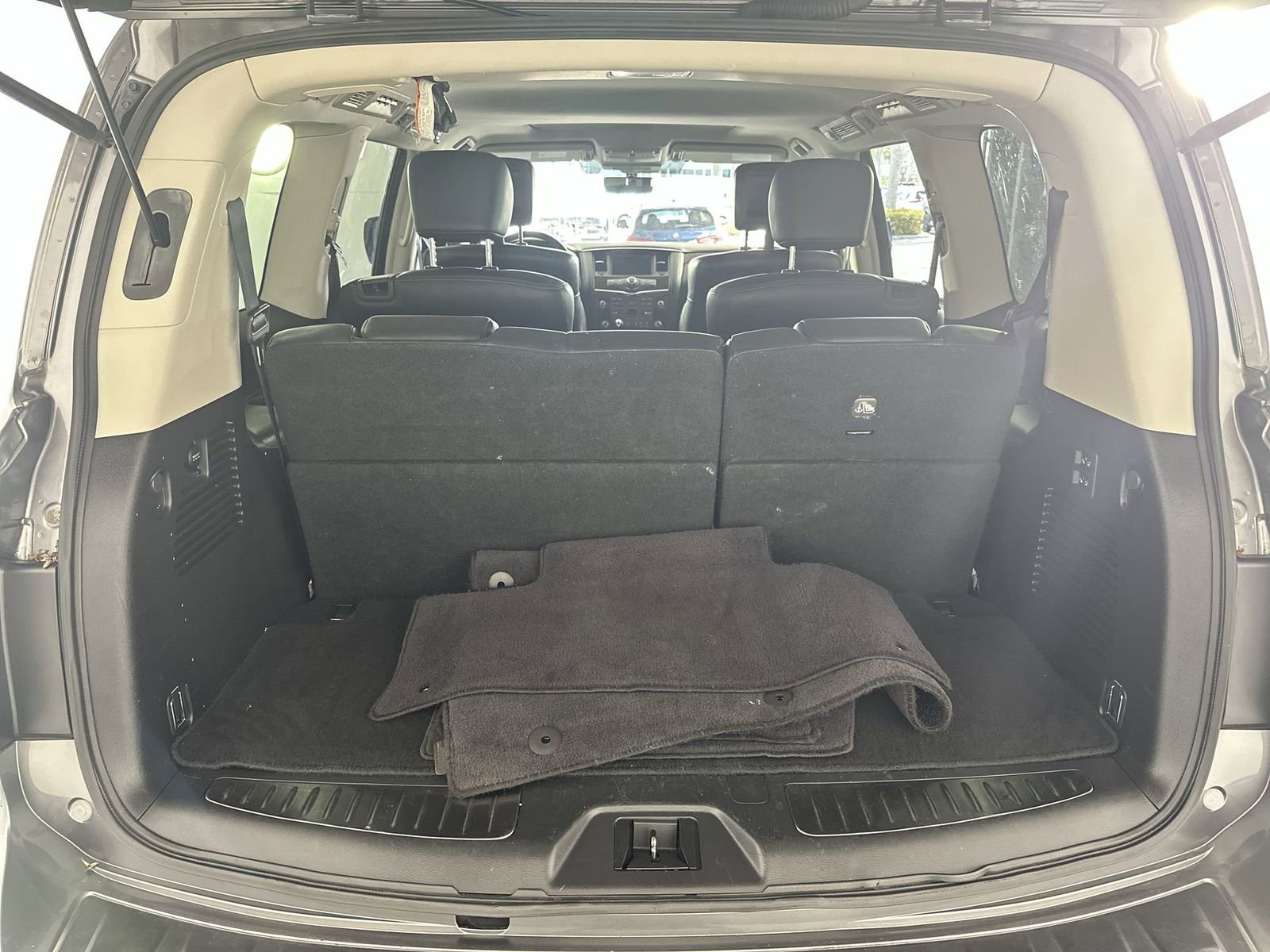 Used 2020 Nissan Armada Platinum w/ Captain's Chairs Package image 25