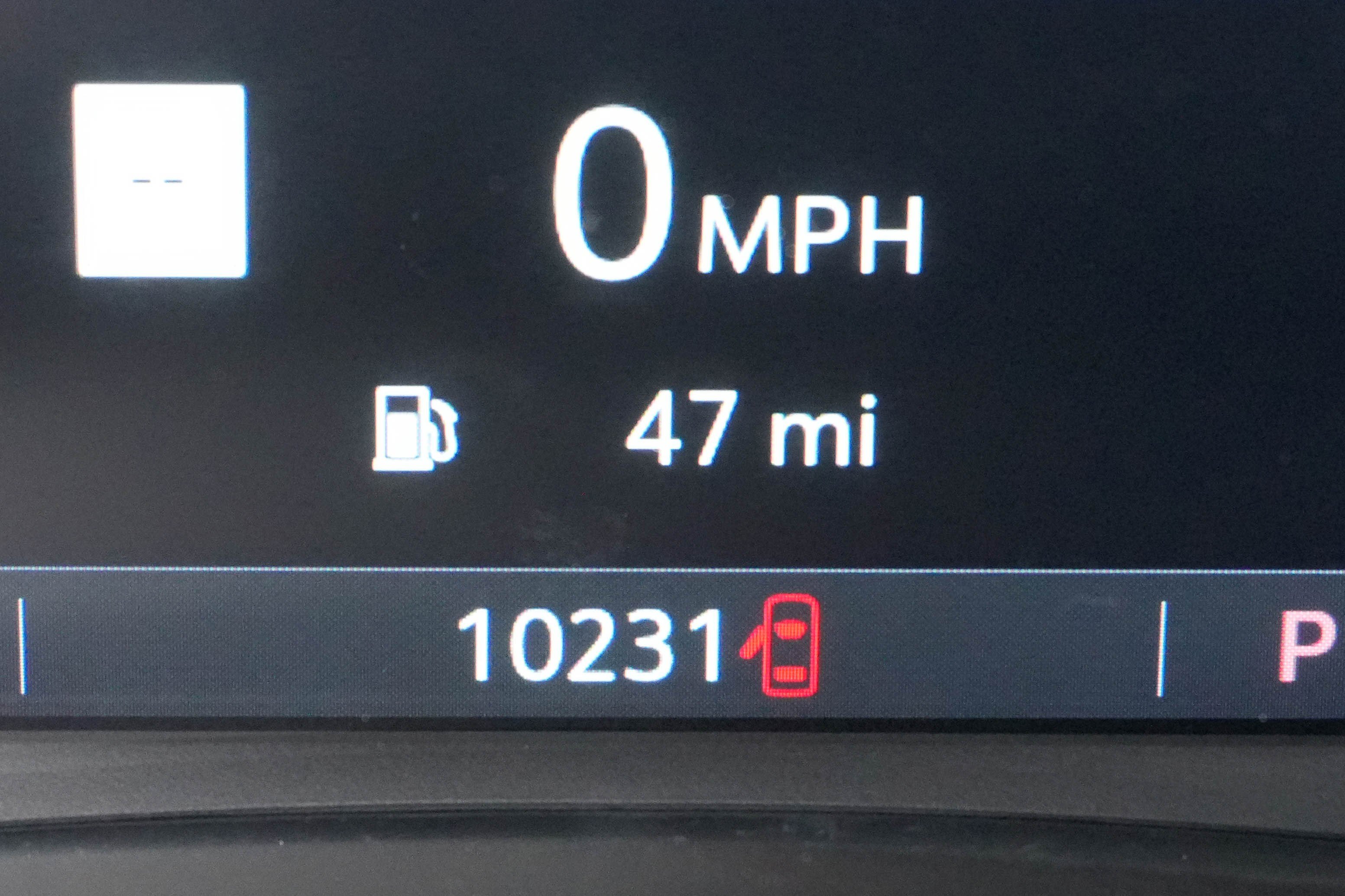 Used 2024 GMC Terrain SLE w/ Driver Convenience Package FWD image 19