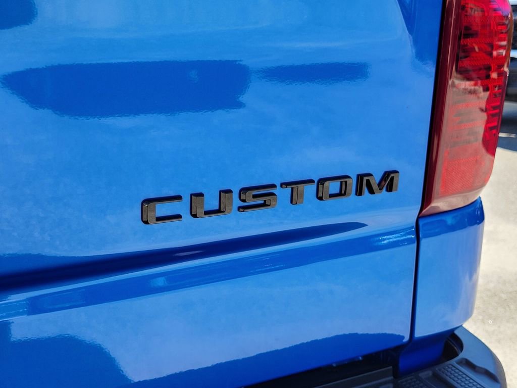New 2026 Chevrolet Silverado 1500 Custom w/ Turbomax Blackout Package RWD image 15