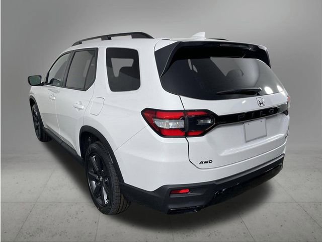 New 2026 Honda Pilot Sport image 3