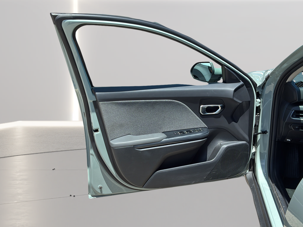 Used 2025 Kia K4 EX FWD image 25
