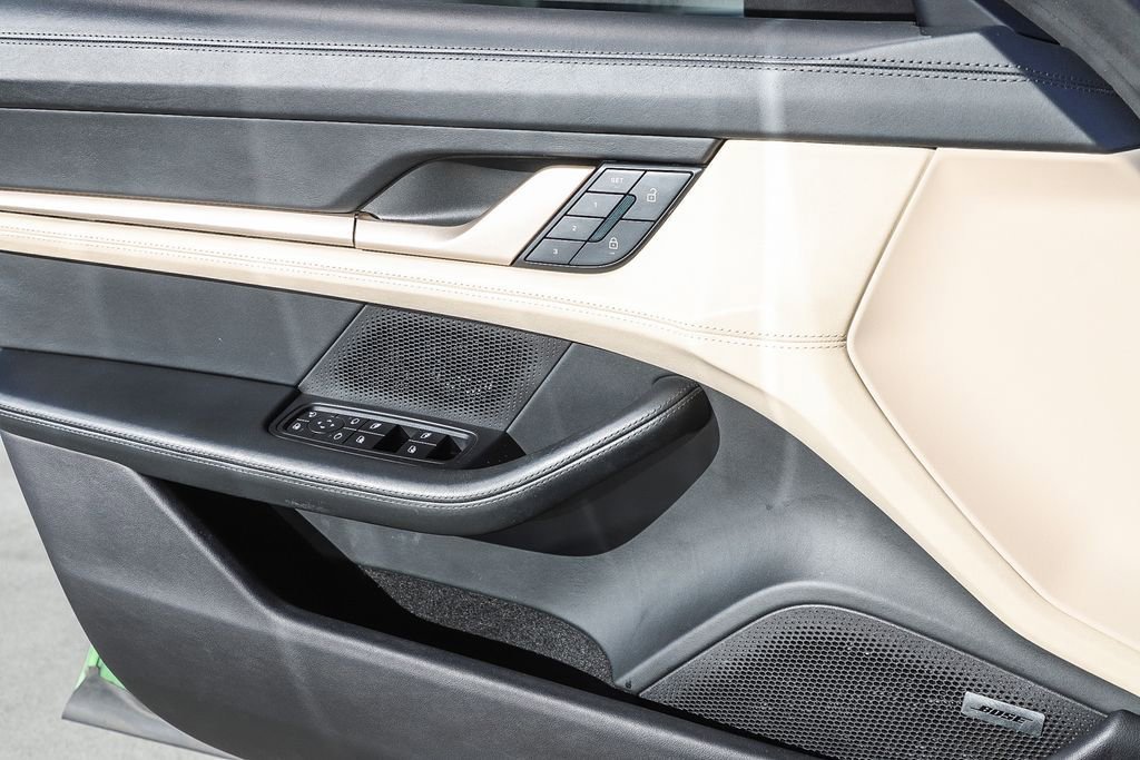 Used 2023 Porsche Taycan GTS image 28