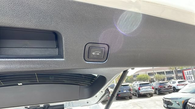Used 2024 Chevrolet Traverse LS w/ LPO, Floor Liner Package FWD image 31