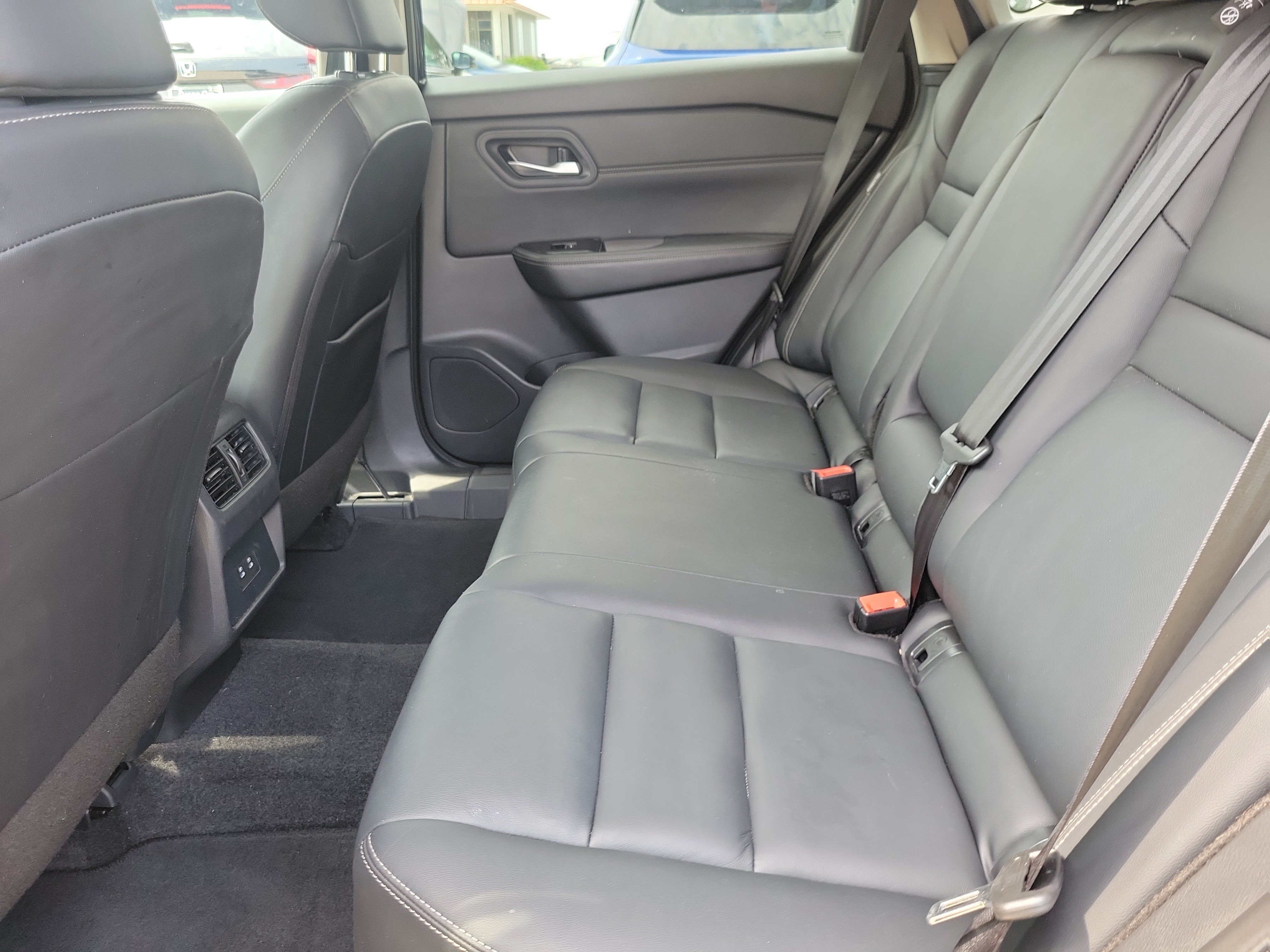 Used 2026 Nissan Rogue SL FWD image 26