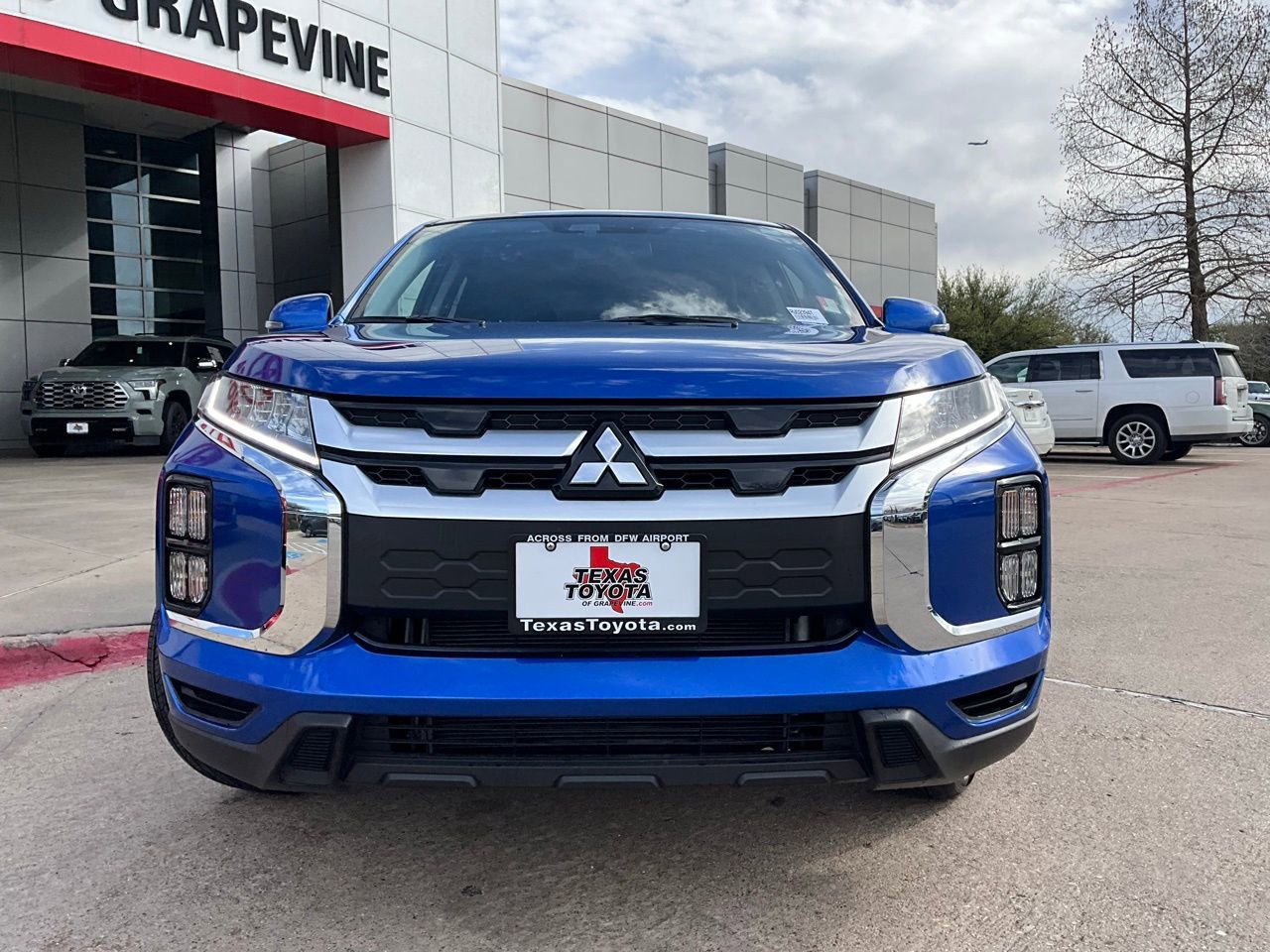 Used 2024 Mitsubishi Outlander Sport SE image 4