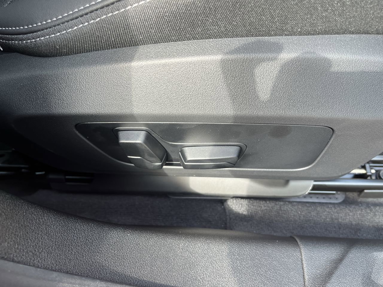 Used 2026 BMW 228i w/ Premium Package FWD image 38