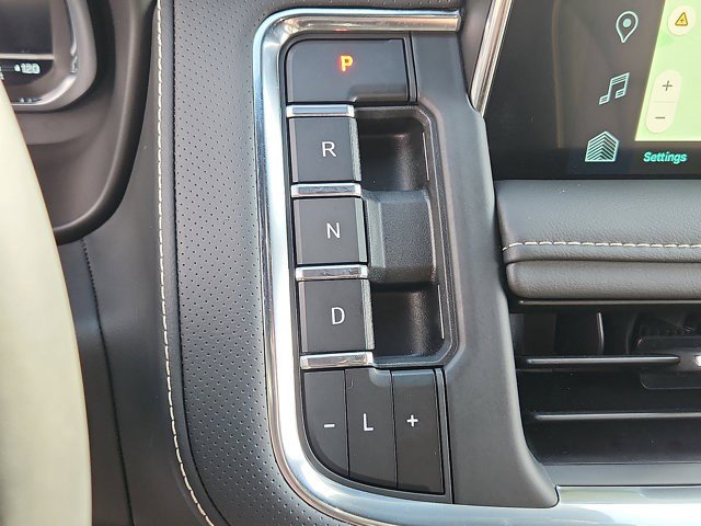 Certified 2024 Chevrolet Tahoe Premier image 13