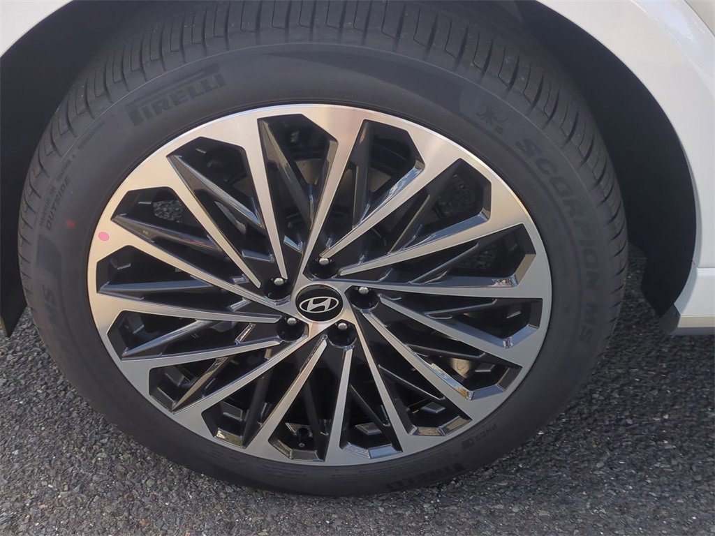 New 2026 Hyundai Palisade Calligraphy image 9