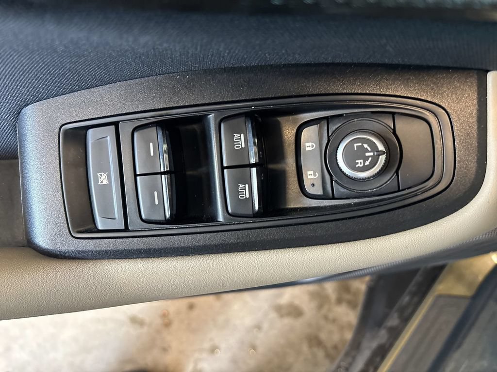 Used 2020 Subaru Outback Premium AWD/4WD image 19