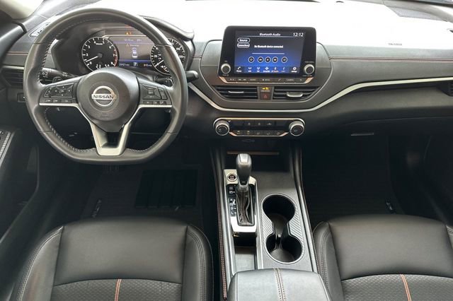 Used 2022 Nissan Altima 2.5 SR FWD image 14
