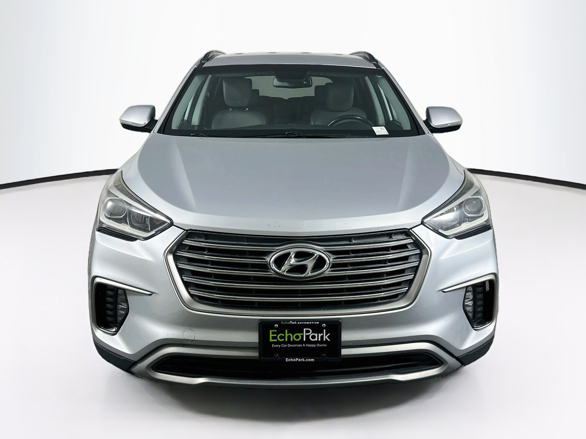 Used 2017 Hyundai Santa Fe SE w/ SE Premium Package 02 FWD image 2