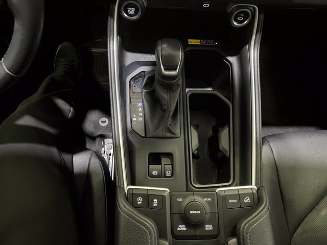 Certified 2024 Toyota Grand Highlander AWD image 25