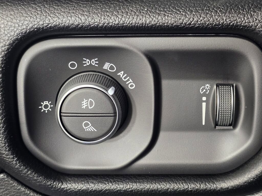 New 2026 RAM 1500 Big Horn w/ Night Edition image 27