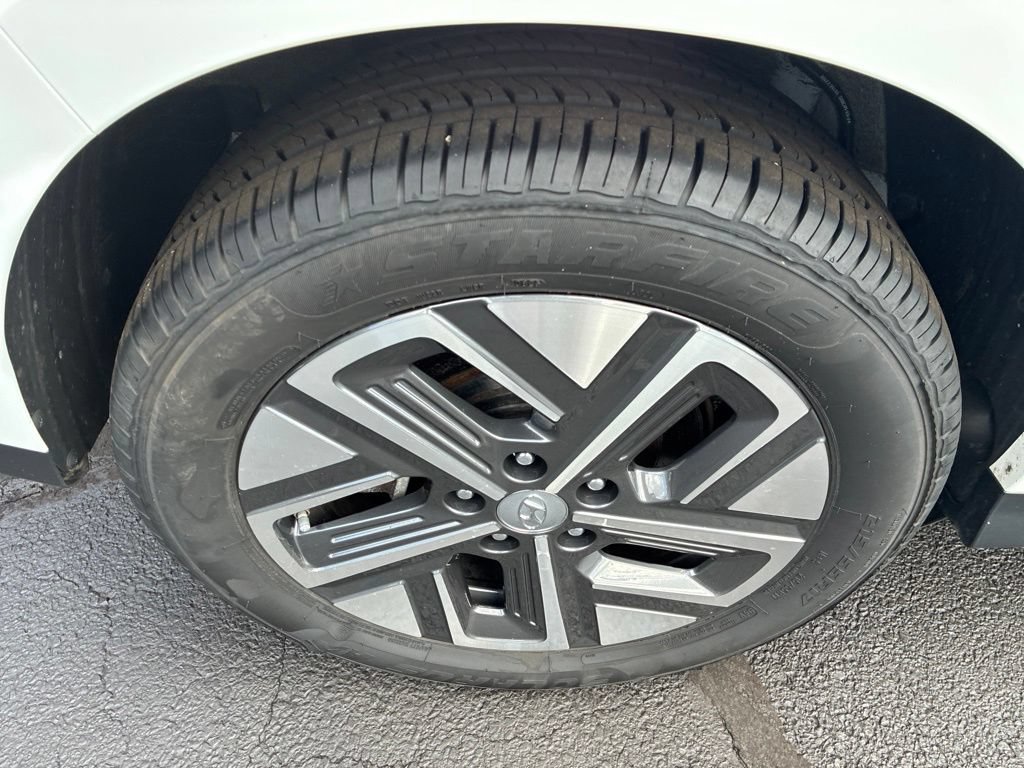 Used 2023 Hyundai Kona SEL FWD image 10