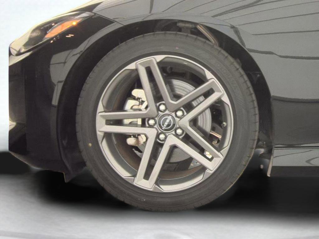 Used 2025 Nissan Z Sport w/ Floor Mat Package RWD image 8