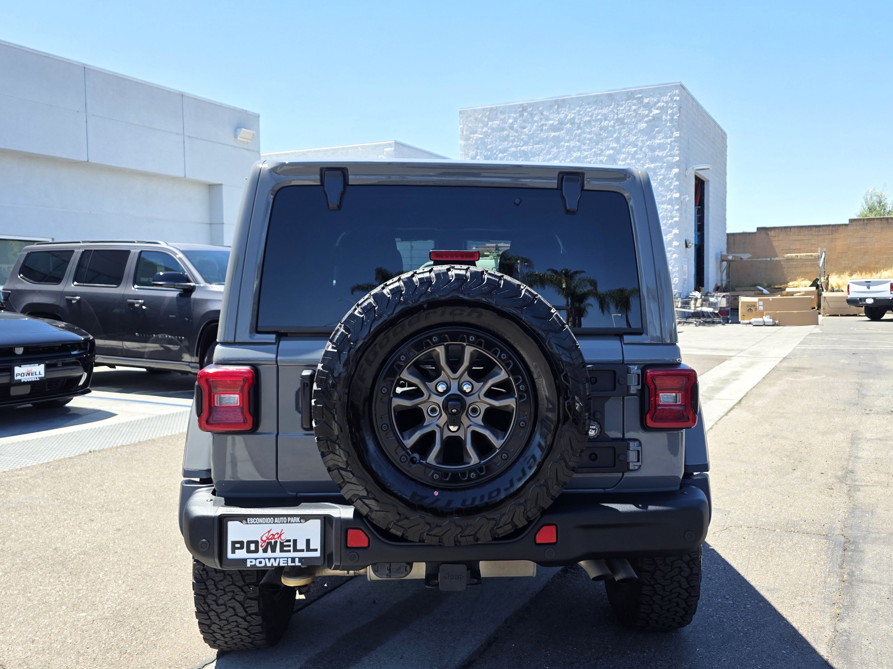 Certified 2023 Jeep Wrangler Unlimited Rubicon 392 w/ Trailer Tow Package AWD/4WD image 4