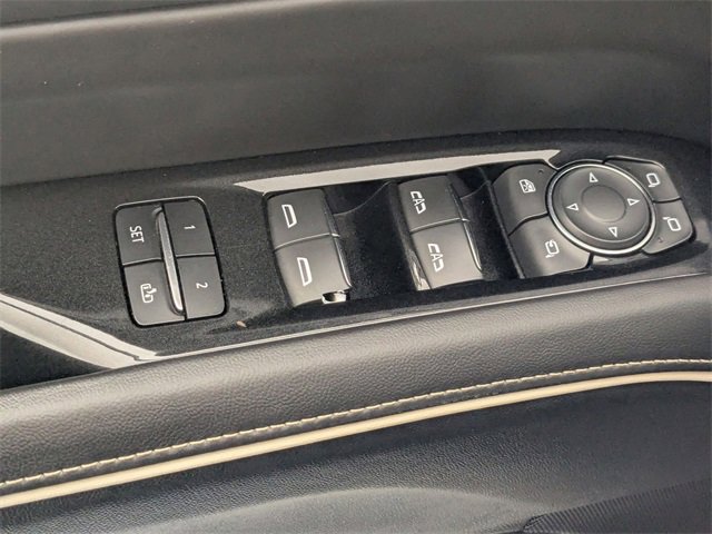 Used 2023 Cadillac Escalade ESV Sport Platinum w/ LPO, ONYX Package image 12