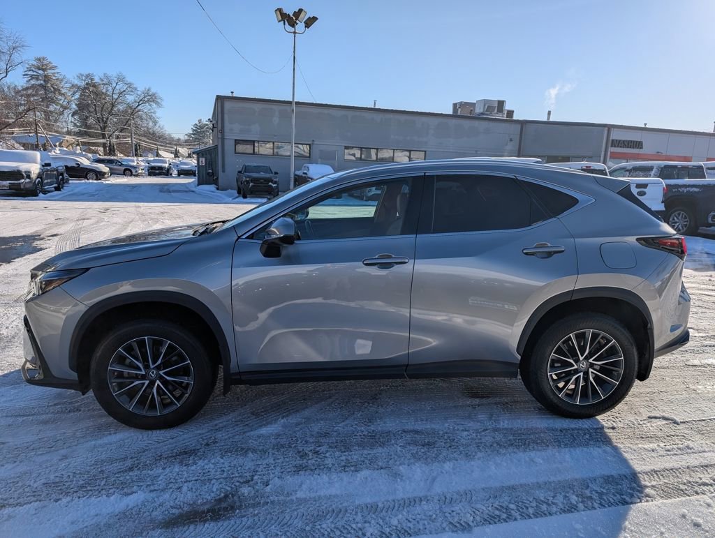 Used 2022 Lexus NX 350 AWD image 3