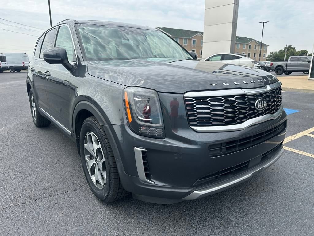 Used 2021 Kia Telluride EX image 2