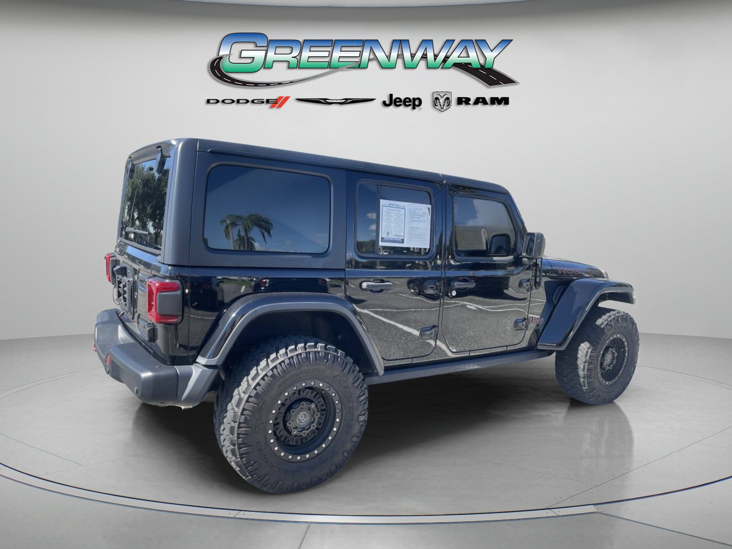 Used 2018 Jeep Wrangler Unlimited Rubicon AWD/4WD image 4