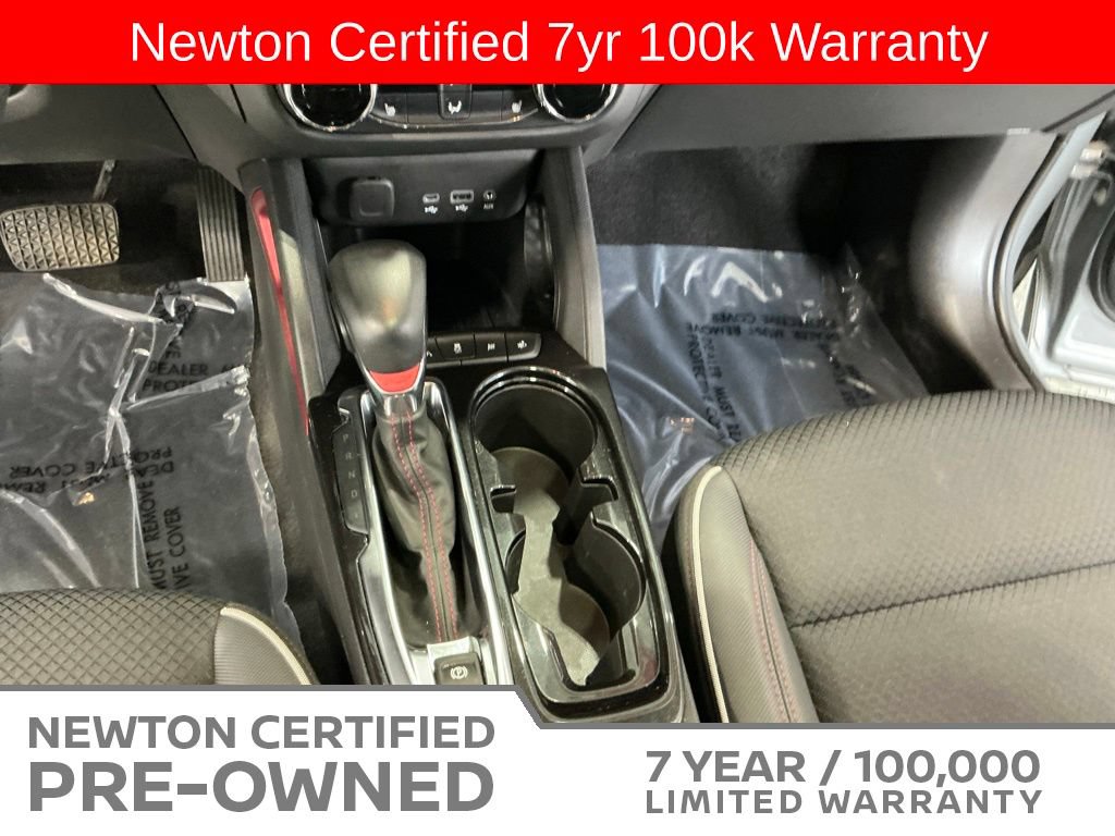 Used 2023 Chevrolet TrailBlazer RS w/ Sun and Liftgate Package FWD image 13