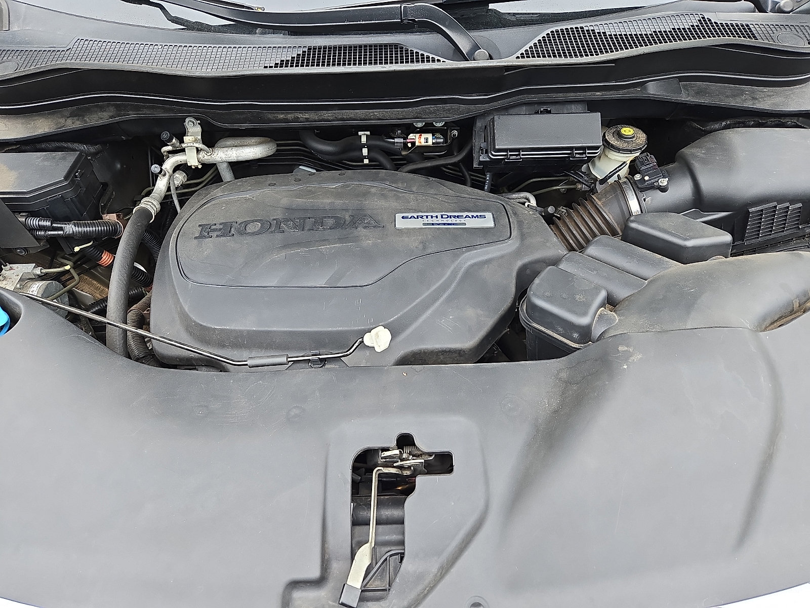 Used 2019 Honda Pilot LX image 29