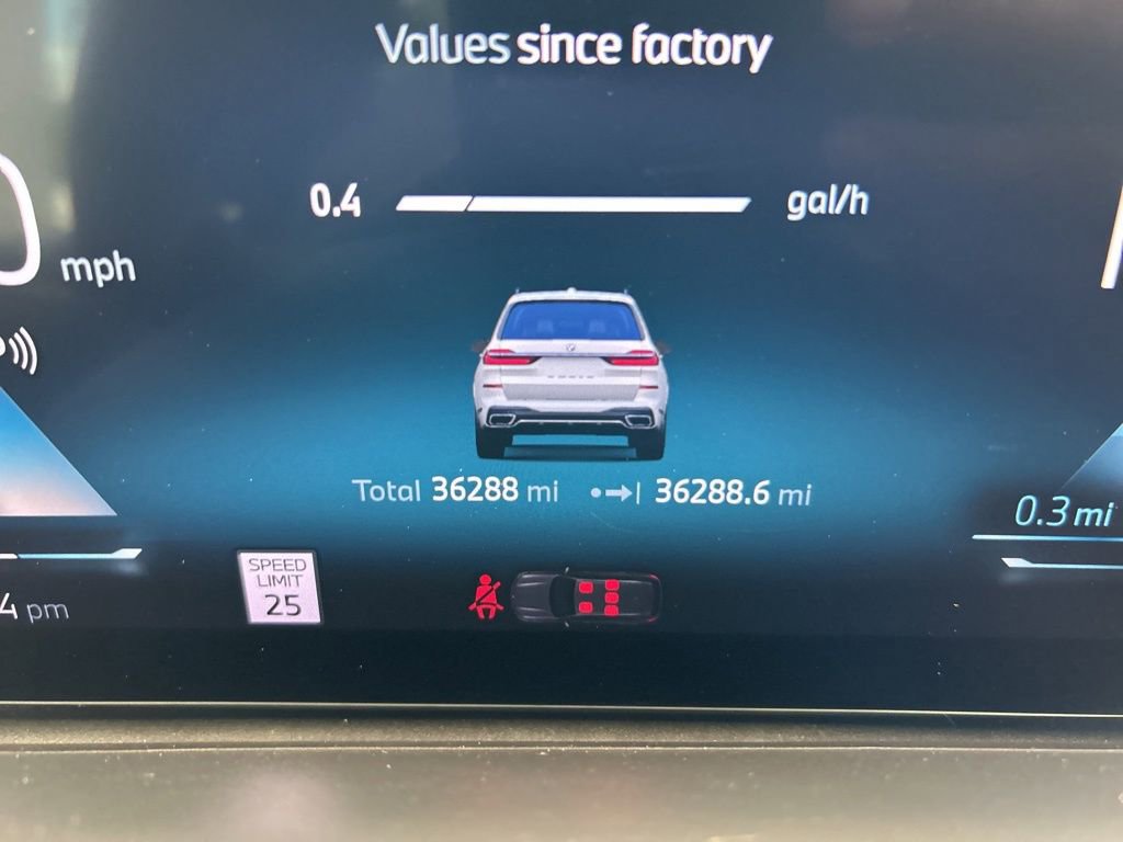 Used 2024 BMW X7 xDrive40i w/ M Sport Package image 74