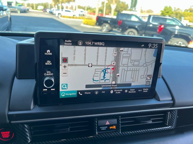 Used 2025 Honda Pilot Touring image 15