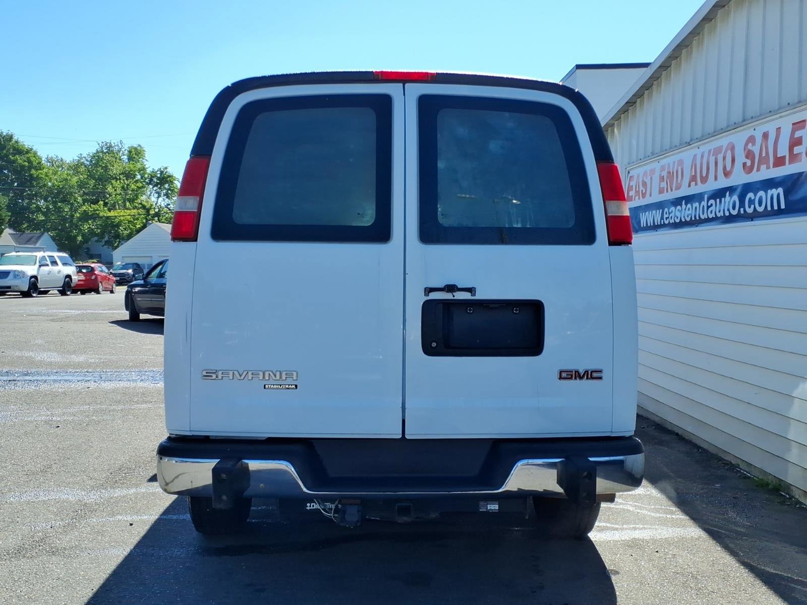 Used 2015 GMC Savana 2500 RWD image 4