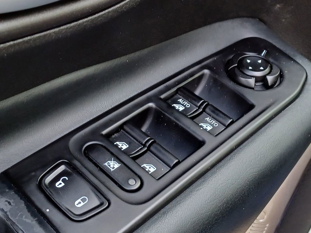 Used 2021 Jeep Renegade Limited image 9