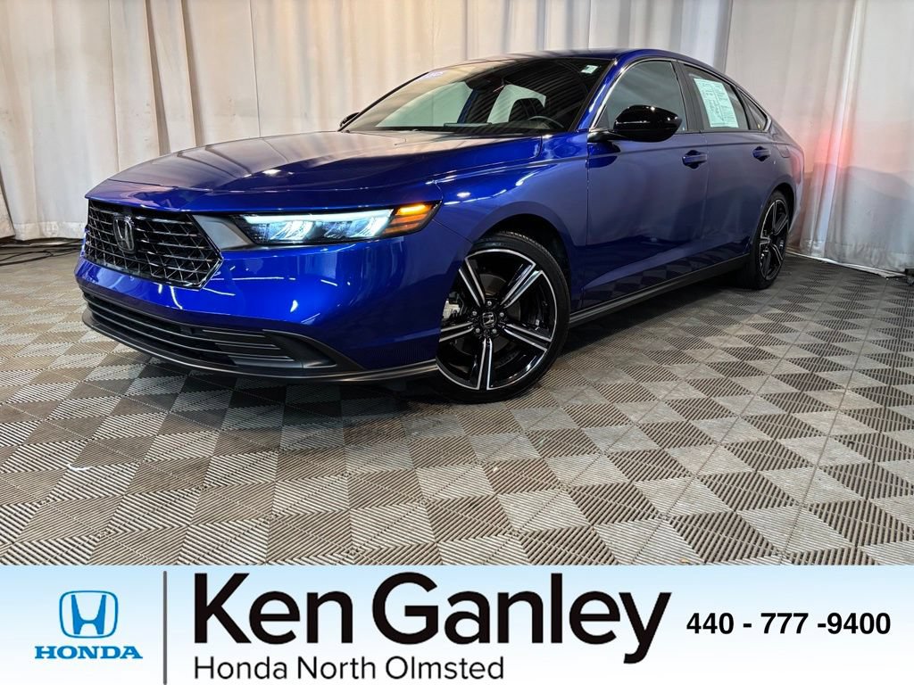 Certified 2025 Honda Accord Sport image 1