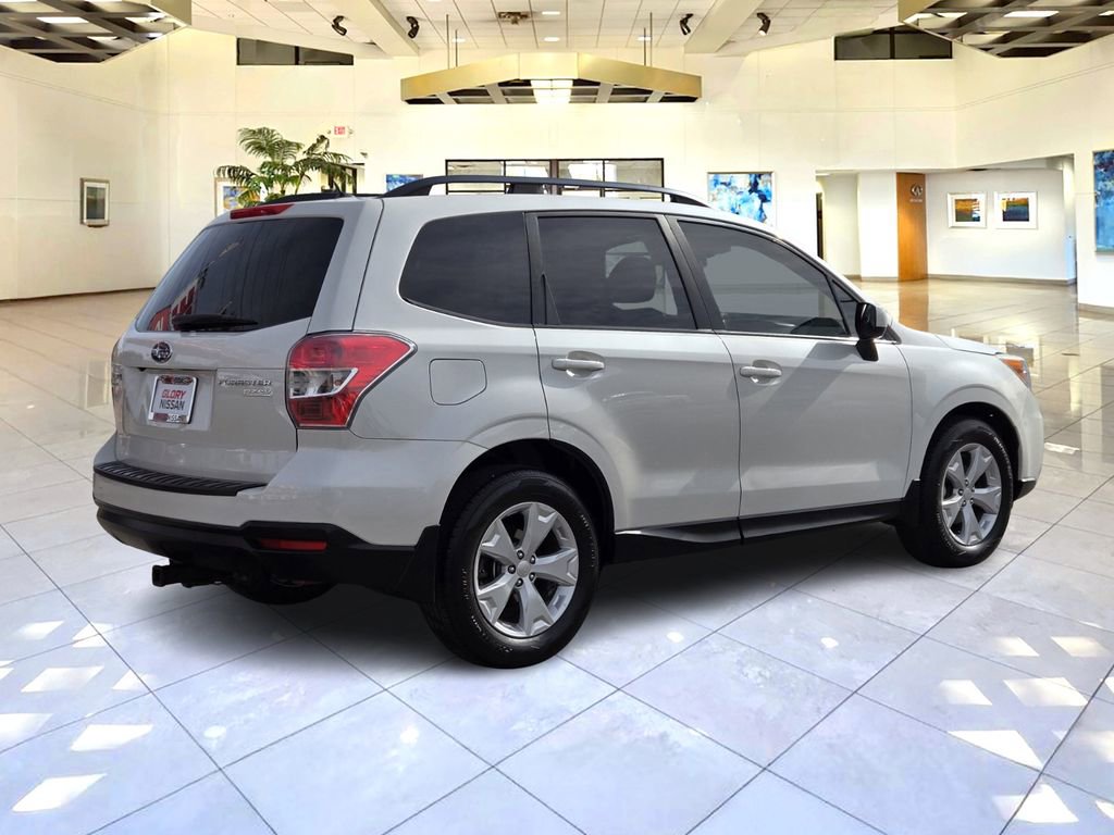Used 2015 Subaru Forester 2.5i Premium w/ All-Weather Package AWD/4WD image 5
