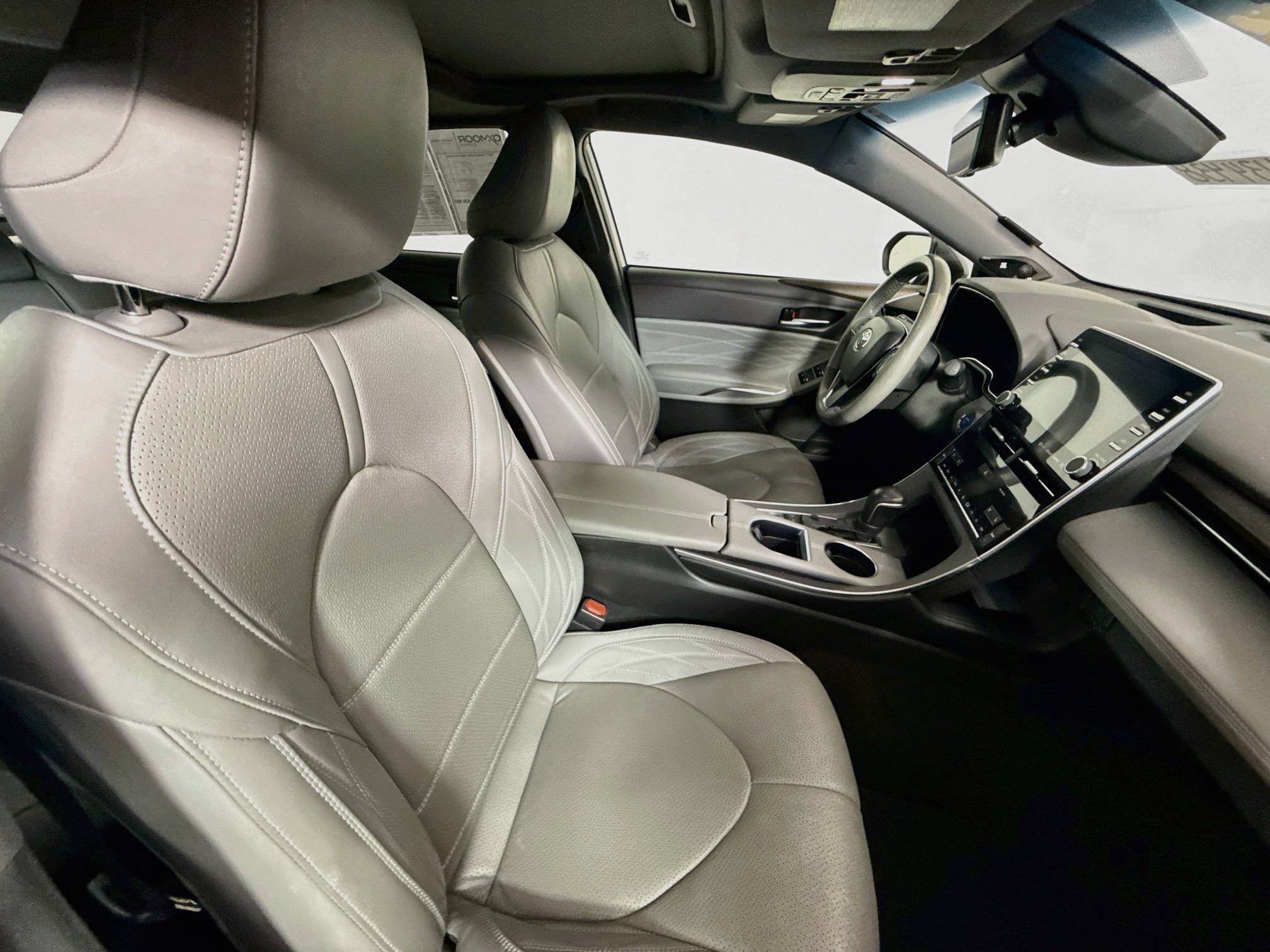 Certified 2021 Toyota Avalon Limited FWD image 27