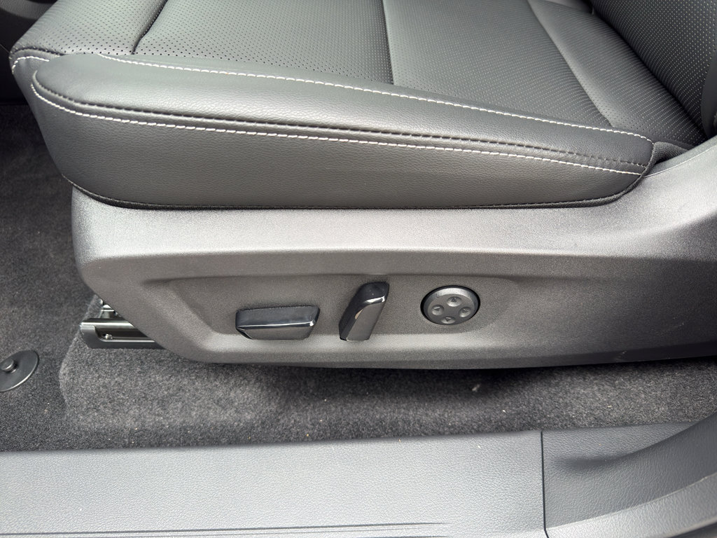 New 2026 Nissan Murano SL w/ Comfort Package AWD/4WD image 16