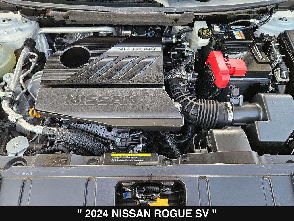 Used 2024 Nissan Rogue SV w/ SV Premium Package image 41