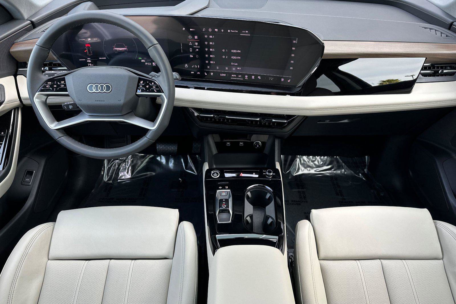 New 2025 Audi Q6 e-tron Premium Plus image 12