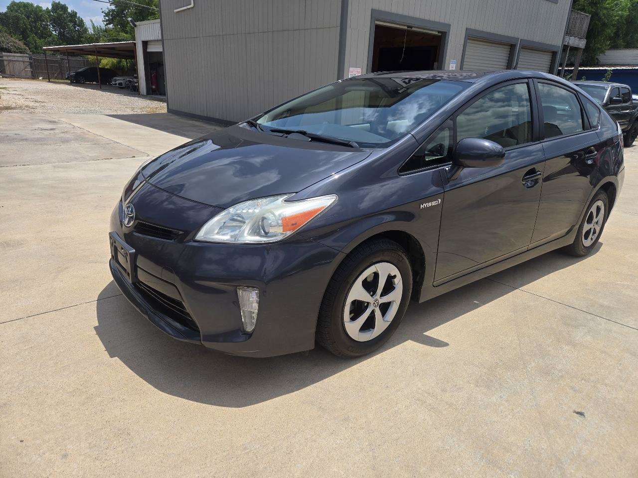 Used 2012 Toyota Prius Three FWD image 3